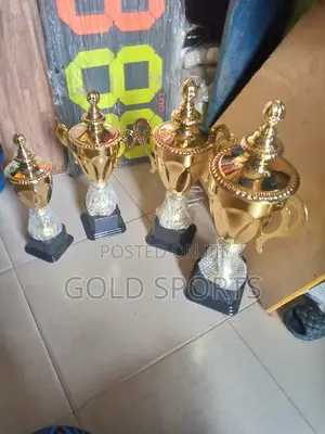 Four Sets Trophy  Award Cc1