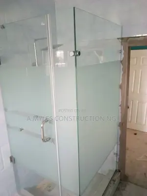 Authentic Shower Cubicles