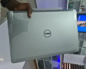 Laptop Dell Latitude E6540 8GB Intel Core I5 HDD+SSD 320GB