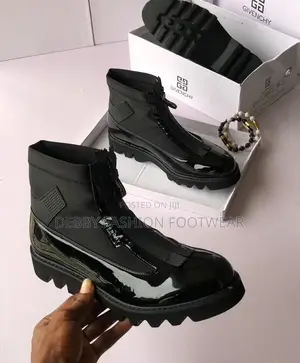 Givenchy Quality Men Ankle Shoe