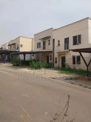 Four Bedrooms Terrace
