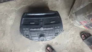 Car Radio Crosstour 2010 Model