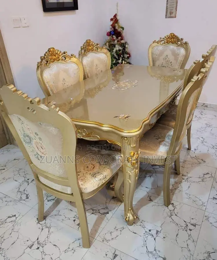 Luxury Dinning Table