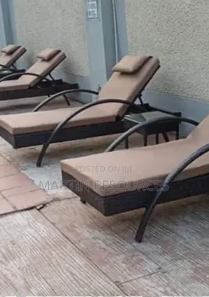 Pool Side Bed