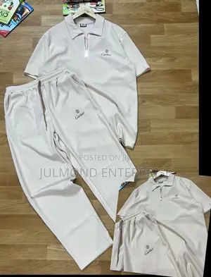 Men's Casual Up and Down