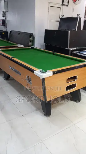 Akala Coin and Marble Table