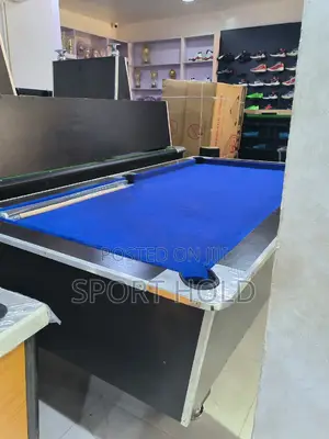 Low-Cost Snooker Table