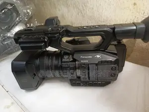 Panasonic Ag-Ux90 Video Camera