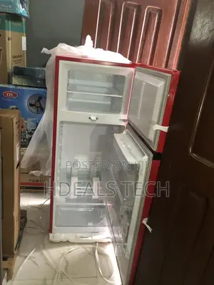 Hisense Refrigerator 204l Red With Water Depenser.