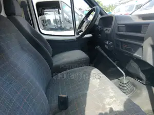 Ford Transit 2005 White