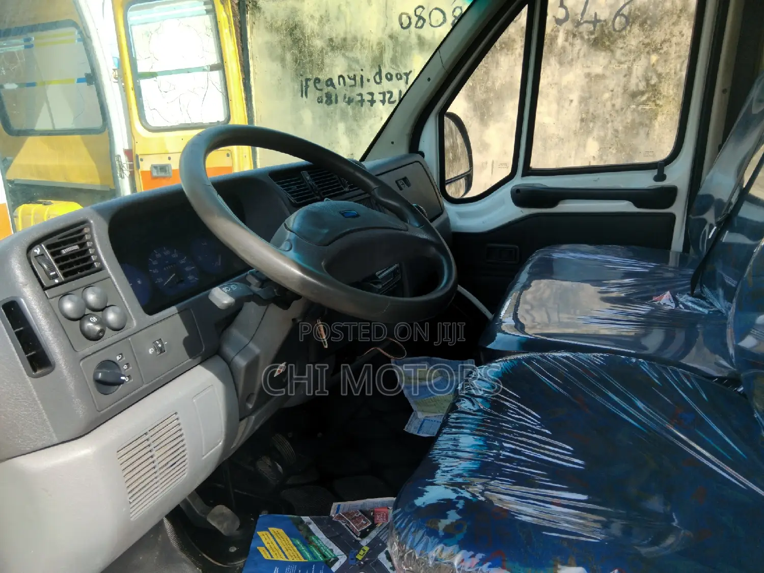 Ford Transit 2005 White