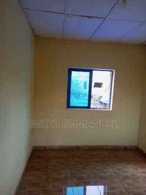 Single Room to Let