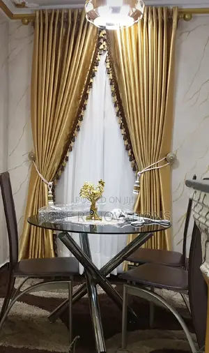 Smart Curtains Gold