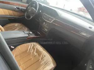 Mercedes-Benz E350 2011 Gray