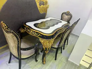 Royal Dining Set