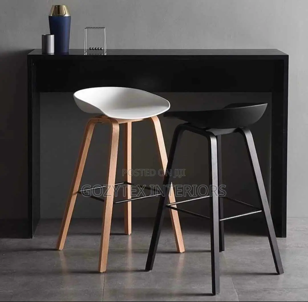 Bar / Kitchen Stools