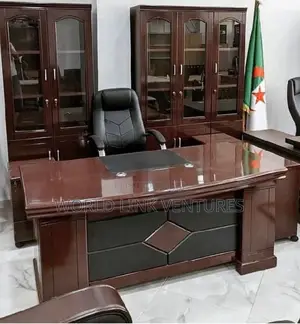 Top Quality Senior Executive Office Table