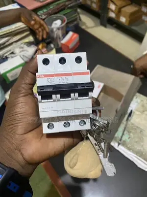 Zhiming Electrical Circuit Breaker