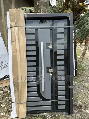 Luxury Door 16