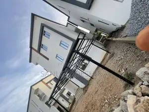 5bdrm Chalet in Kado Before Gwarimpa for sale