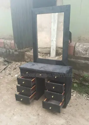 Potable Dressing Mirror