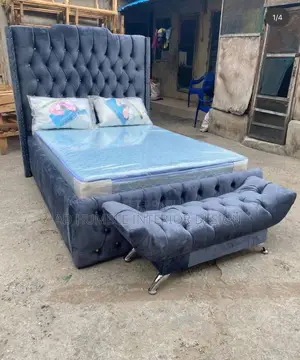 4/6 Upholstery Bedframe