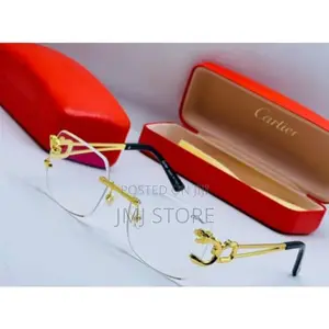 Cartier Sunglasses
Product Code: 6309931