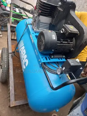 5.5hp Industrial Abac Air Compressor 270littres
