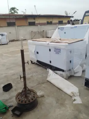 Newly Produced (15kva)Perkins DIESEL Engine Generator