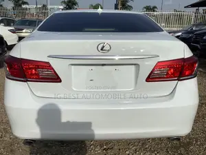 Lexus ES 350 2011 White