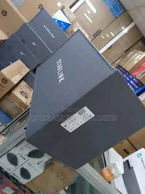 First Choice UTR-212 Starlink Ethernet Router.