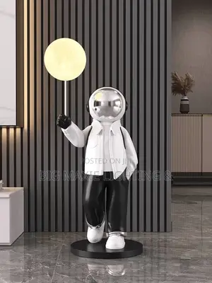 Home Decor Creative Luminous Astronaut Statue Floor Lamp