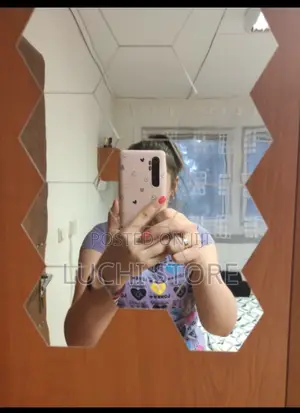Hexagon Acrylic Mirror Wall Sticker