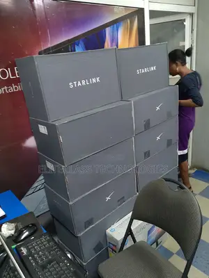 Admirable UTR-212 Starlink Ethernet Router.