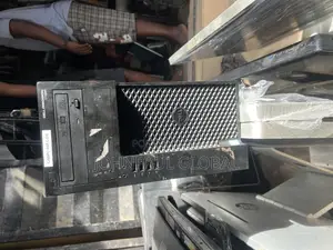 Server Dell PowerEdge M830 32GB Intel Xeon HDD 500GB