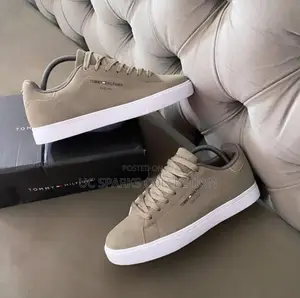 Original Tommy Hilfiger Sneakers