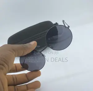 Round Light Weight Stylish Men’S Sunglasses