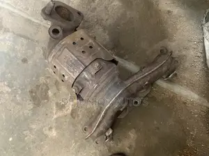Manifold Catalyst Hyundai Sonata 2012