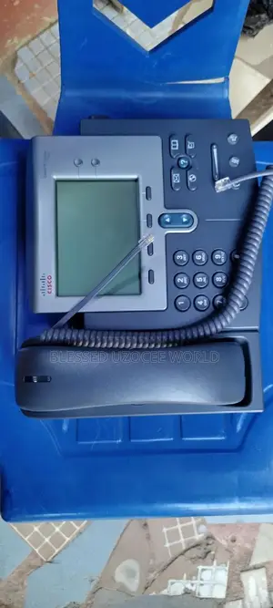 Cisco CP- 7942G Unified IP Phone for Communication