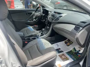Hyundai Elantra 2014 White