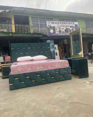 6/6 Standard Padded Bedframe.