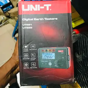 Digital Earth Tester UT521