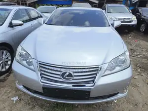 Lexus ES 350 2010 Silver