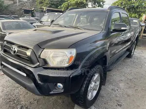 Toyota Tacoma 2015 Black