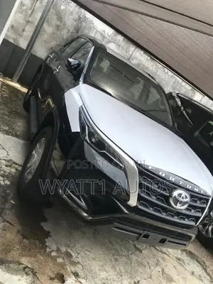 New Toyota Fortuner 2.7 AWD 2023 Black