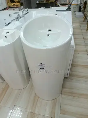Free Standing White Wash Hand Basin