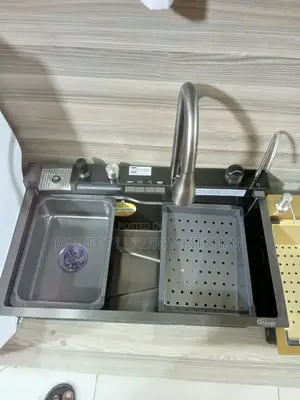 Multiple Purpose Luxury Button Sink.
