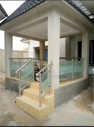 Stainless Railings With Glass