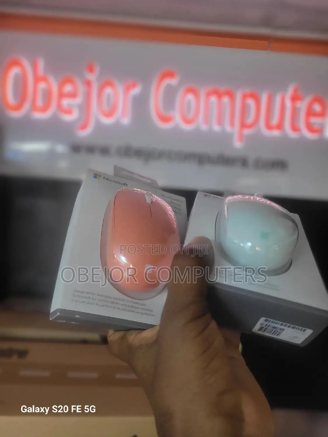 Microsoft 1929 Bluetooth Wireless Mouse