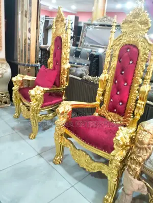 Quality Executive Gold Royal Kings Chair